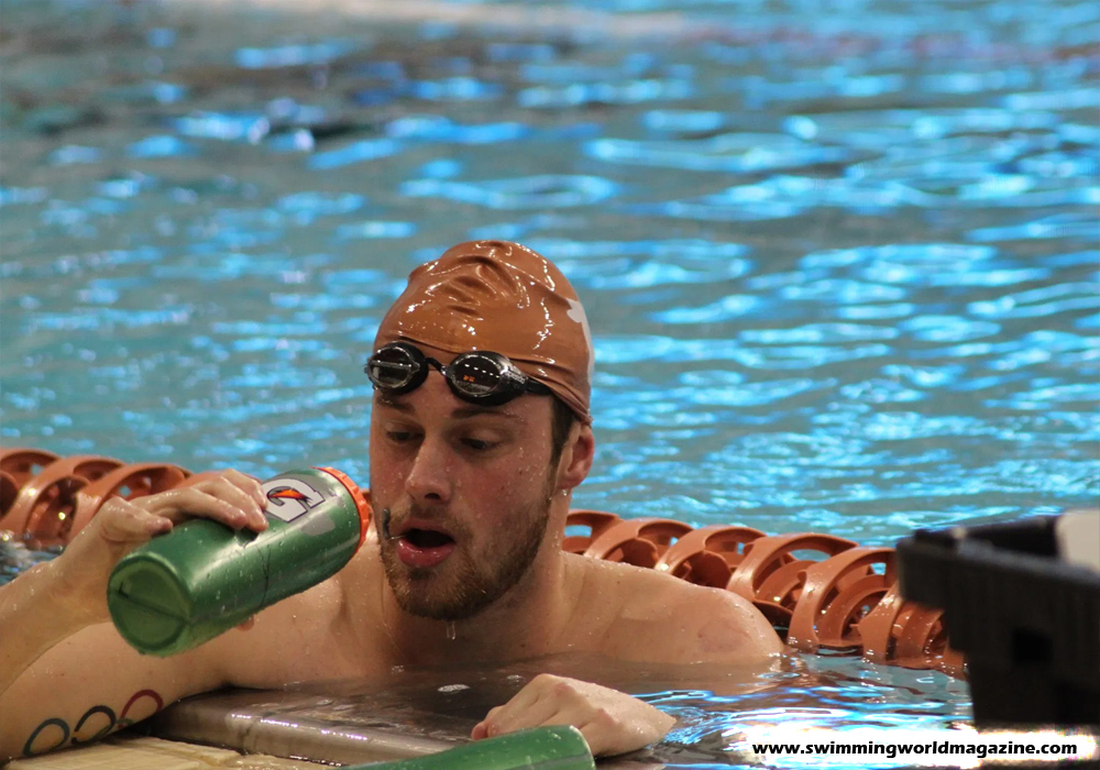 Avoiding Dehydration When Swimming