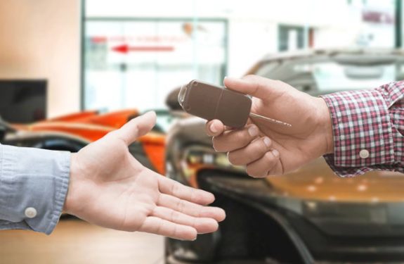 Selling My Car Online with a Loan: What You Need to Know